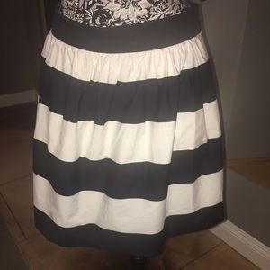 Banana Republic Summer Tulip Skirt